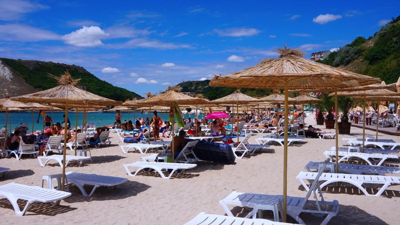 Вила Помело - Family Villa Pomelo Bŭlgarevo Buitenkant foto