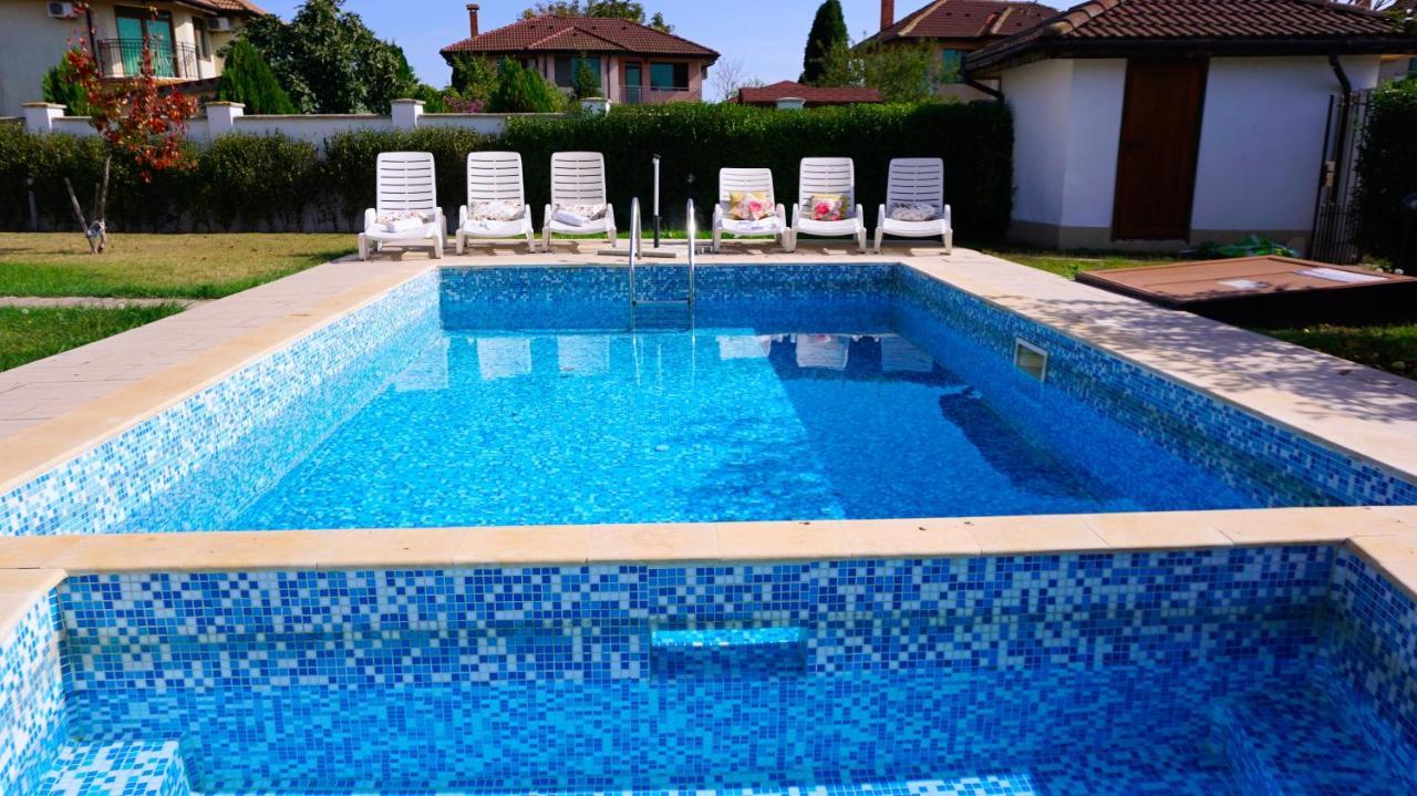 Вила Помело - Family Villa Pomelo Bŭlgarevo Buitenkant foto