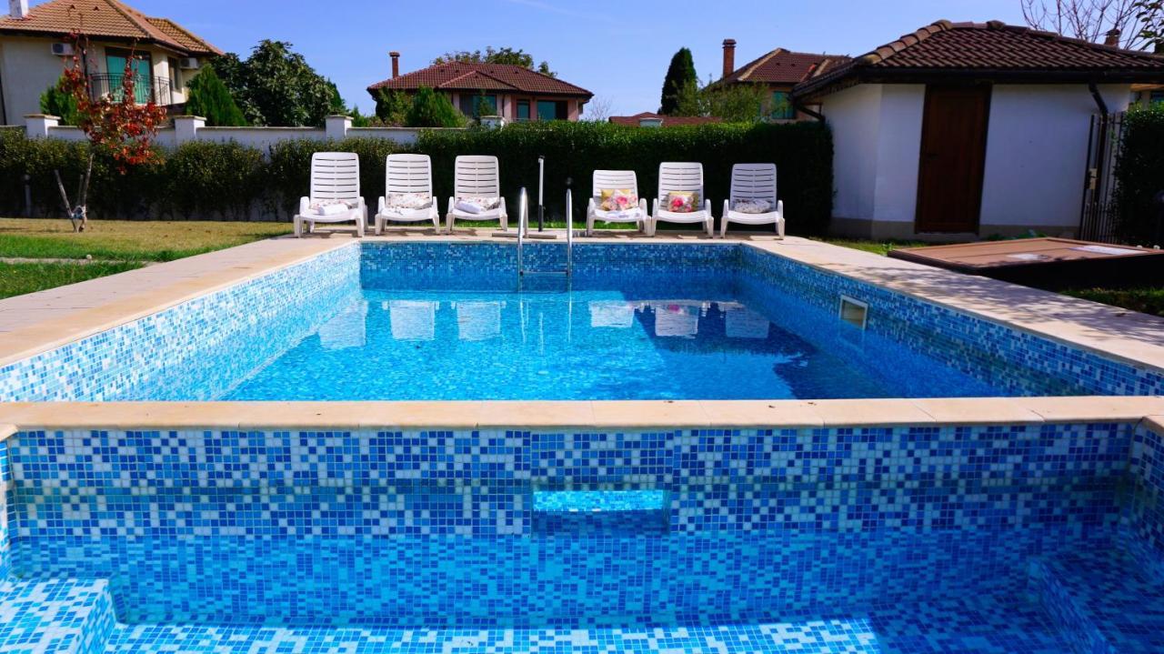 Вила Помело - Family Villa Pomelo Bŭlgarevo Buitenkant foto